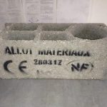 AGGLOS 10 15 20 CHAINAGE ANGLE BLOC A BANCHER à AILLY dans l'Eure FABRICANT BLOCS PARPAINGS NORMANDIE 27 FABRICANT BLOCS PARPAINGS LOUVIERS 27 FABRICANT BLOCS PARPAINGS GAILLON 27